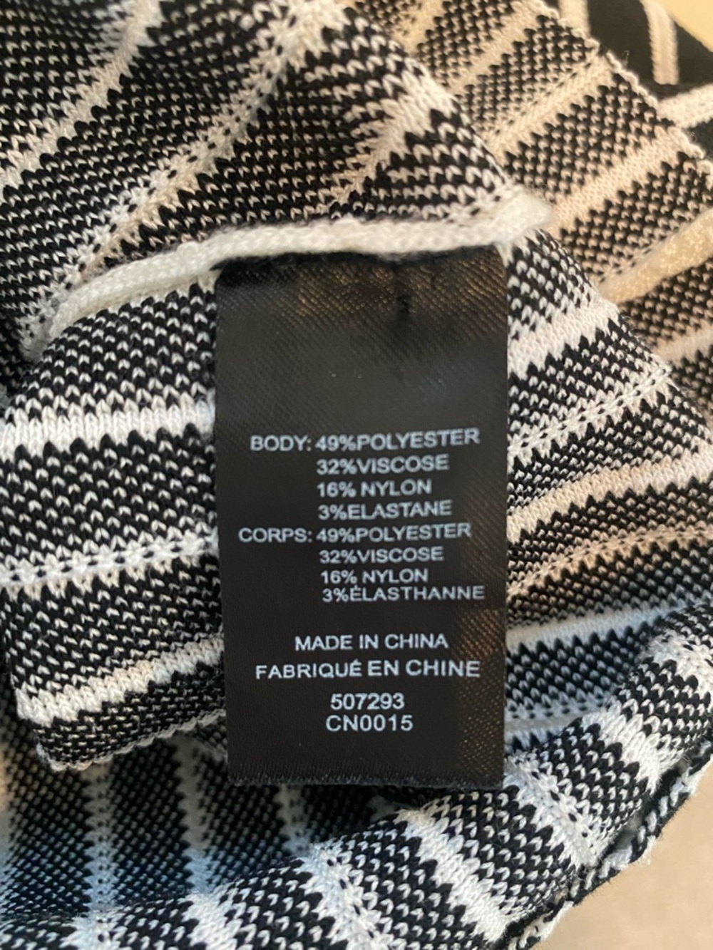 House of Harlow 1960 Black & White Stripe Crop Top Size Small Stretch - Picture 5 of 7